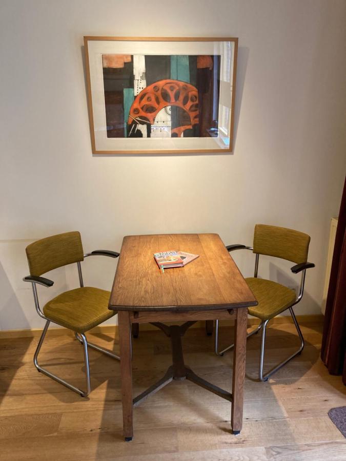 B&B Pakhuis Emden โกรนิงเงน ภายนอก รูปภาพ